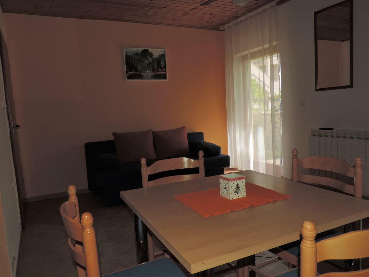 Apartments Saraden Vodice Exteriör bild